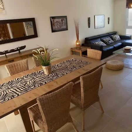 Apartament Almenara