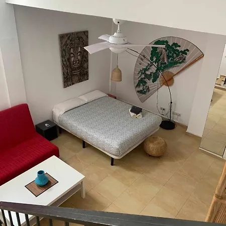 アパート Almenara タリファ